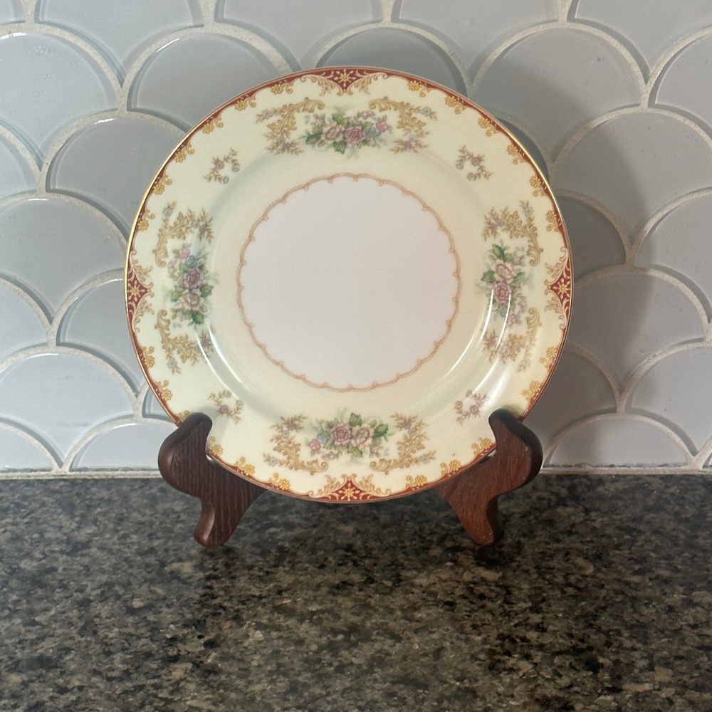 Occupied Japan Vintage Noritake China Cardinal Rose 7 5/8” Salad Plate